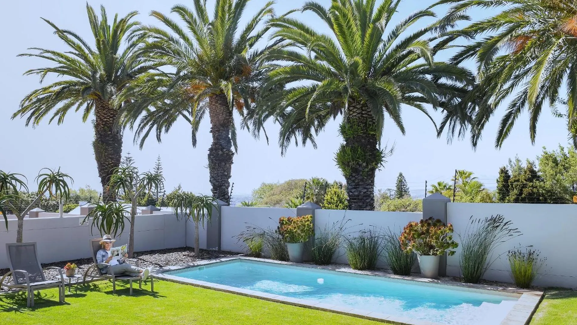 Four Palms Accommodation Durbanville Guest house