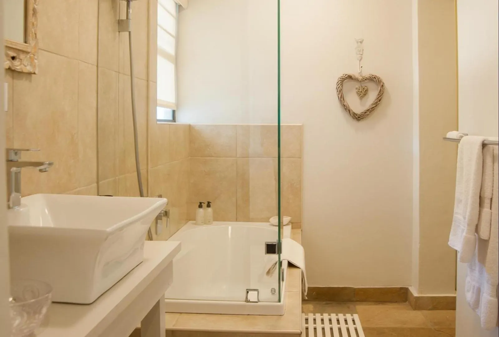Four Palms Accommodation Durbanville