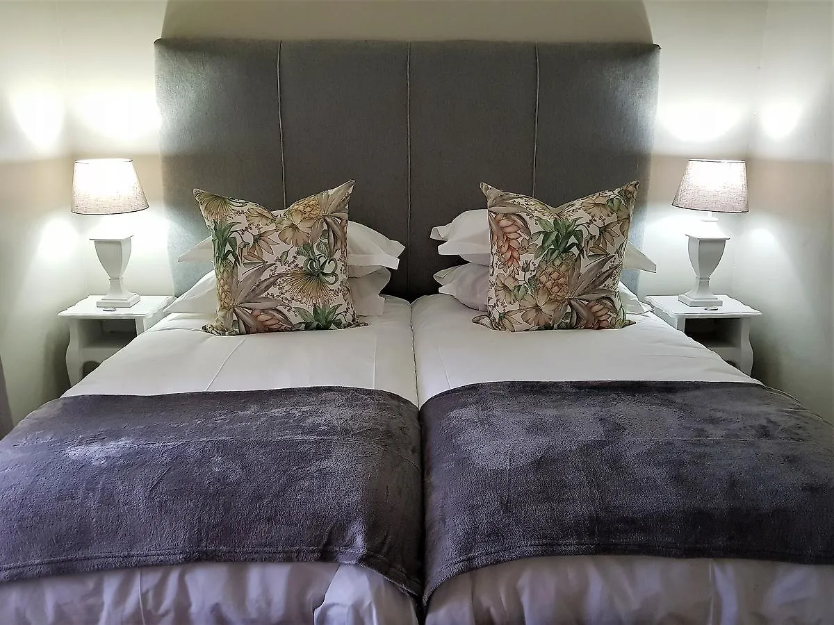 Guest house Four Palms Accommodation Durbanville