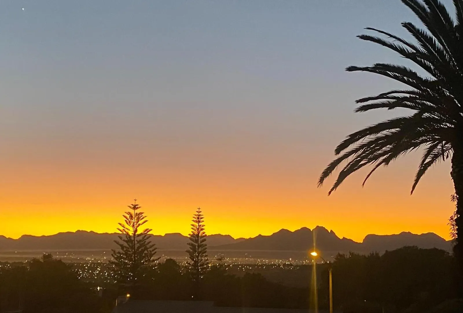 Four Palms Accommodation Durbanville 4*,  Sudáfrica